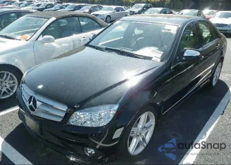 2009 Mercedes-Benz C350 из США, поврежденный, VIN WDDGF56X19R057675